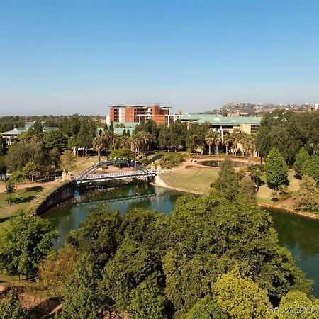Anew Hotel Roodepoort Johannesburg Екстер'єр фото