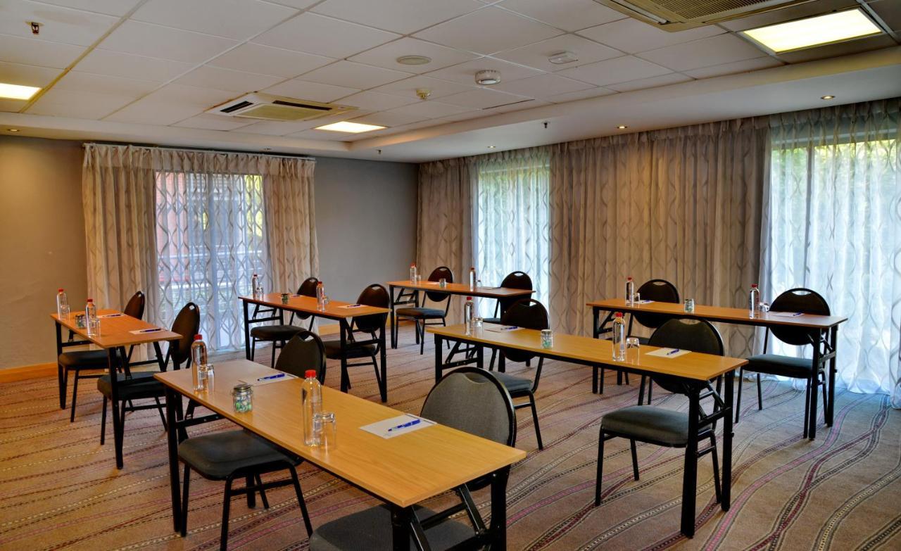 Anew Hotel Roodepoort Johannesburg Екстер'єр фото